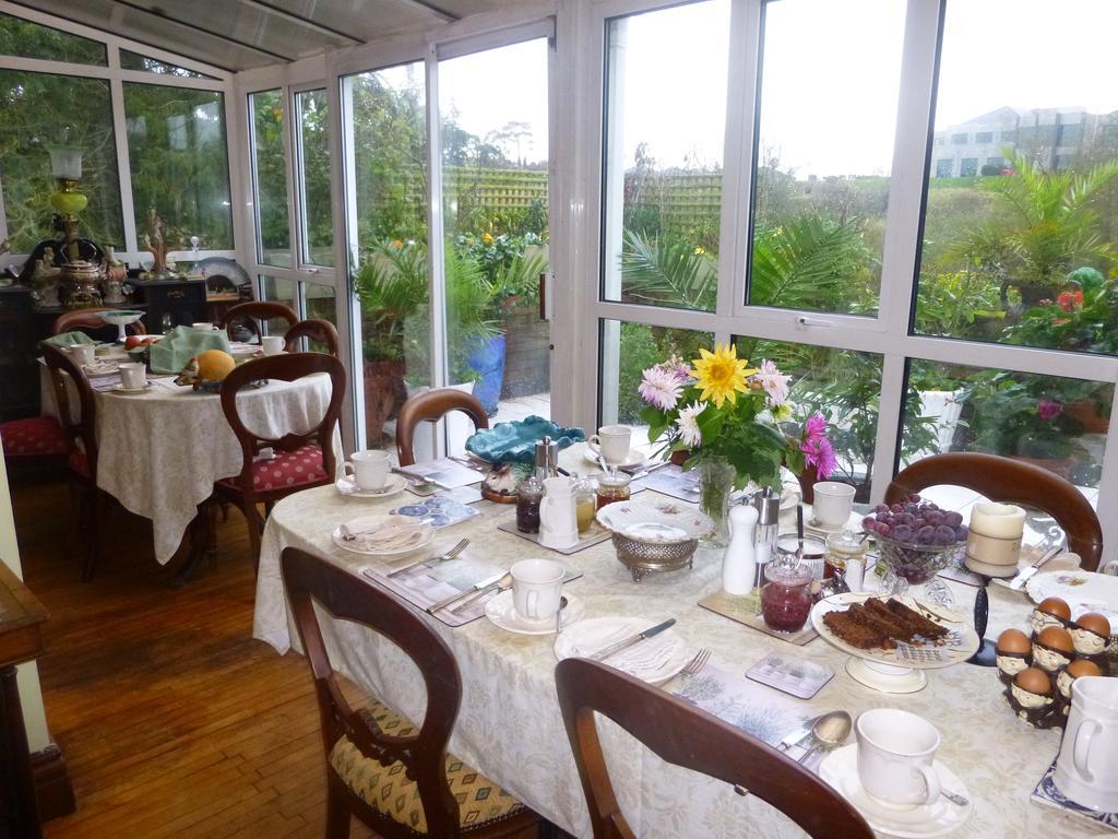 Killyon Guest House Наван Екстериор снимка