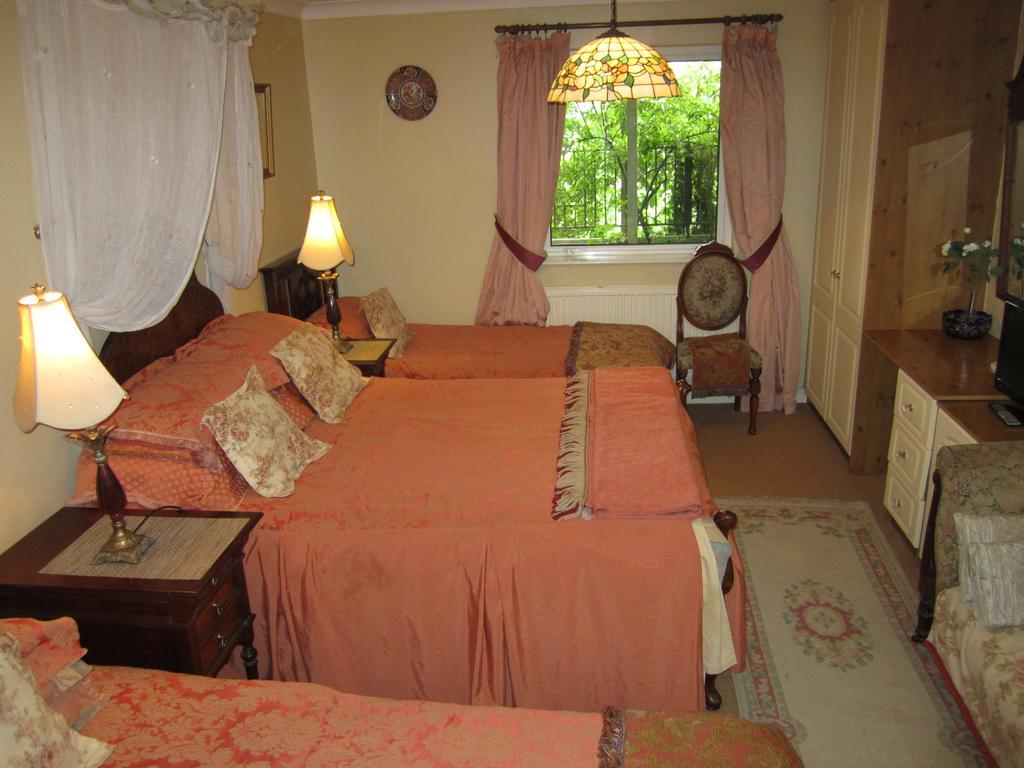 Killyon Guest House Наван Стая снимка