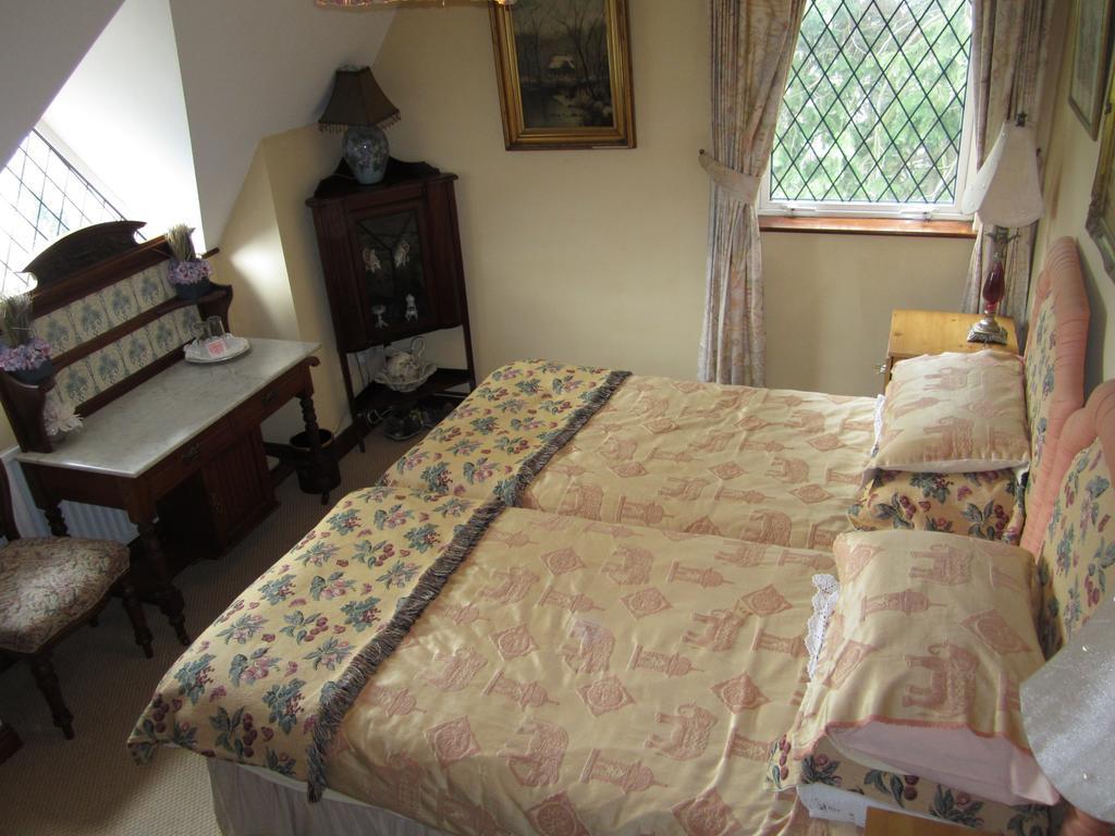 Killyon Guest House Наван Стая снимка