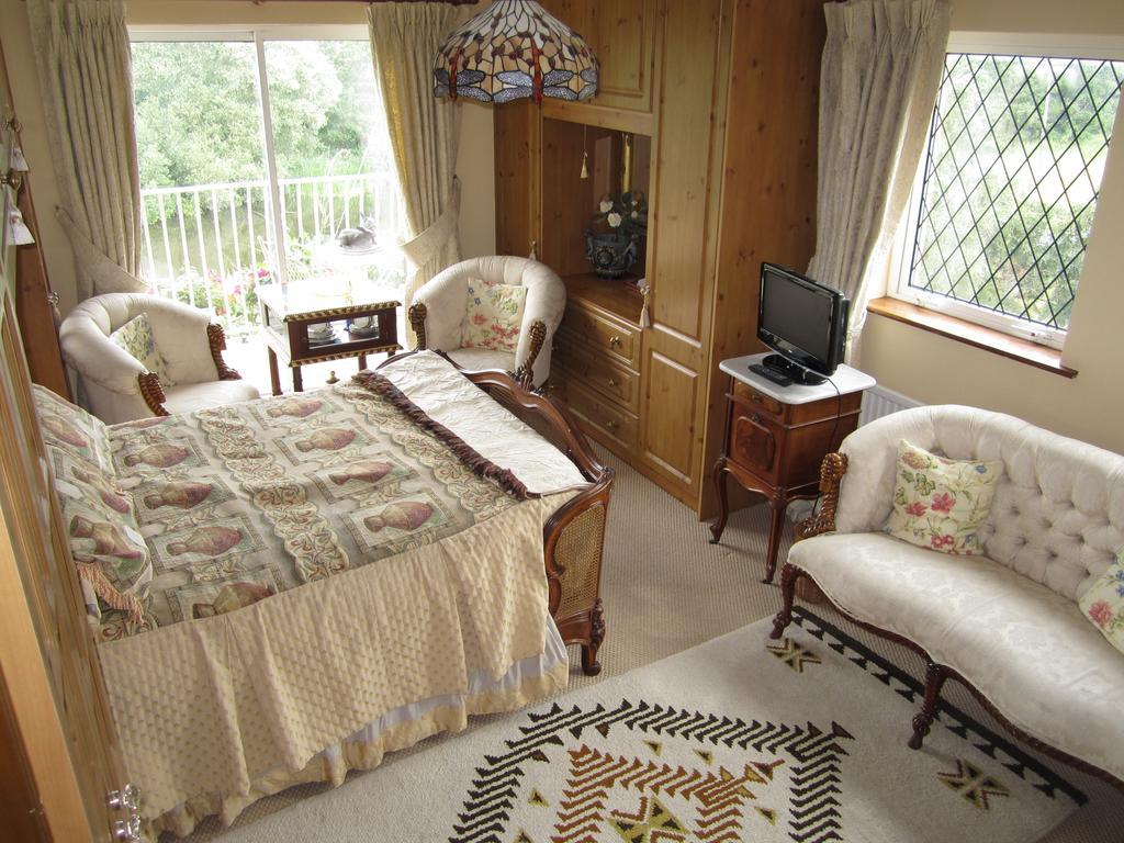Killyon Guest House Наван Стая снимка